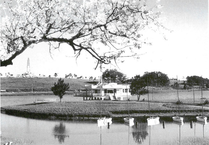 Hồ Xuân Hương xưa
