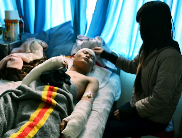 Minh đang được điều trị tại Bệnh viện Đa khoa Lâm Đồng