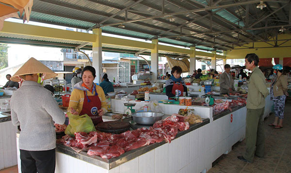 Một góc chợ mới Lộc Thành