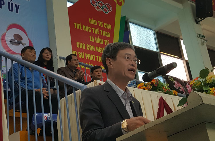 Đồng chí Trần Duy Hùng - UVBTV, Trưởng Ban tổ chức Tỉnh ủy phát biểu khai mạc