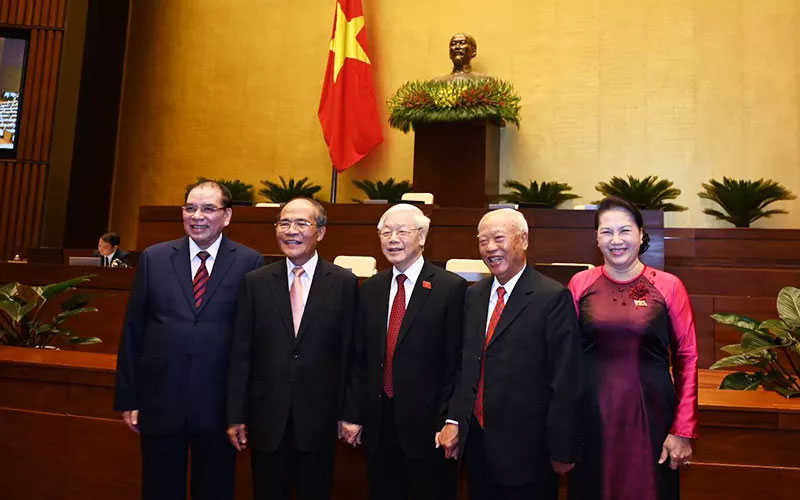 Tổng Bí thư, Chủ tịch nước Nguyễn Phú Trọng và các đồng chí lãnh đạo, nguyên lãnh đạo Đảng, Nhà nước tại phiên khai mạc