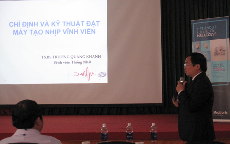 TS-BS Trương Quang Khanh - Bệnh viện Thống Nhất Thành phố Hồ Chí Minh báo cáo nghiên cứu về Chỉ định và kỹ thuật cấy máy tạo nhịp tim
