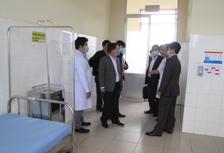 Bên trong phòng cách ly dành cho trường hợp nghi nhiễm SARS-CoV-2 tại Bệnh viện Đa khoa Lâm Đồng