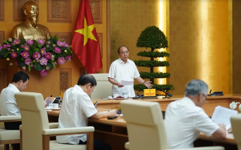 hủ tướng nêu rõ Hội nghị không phải là nơi để than khó kêu khổ mà yêu cầu các bộ, địa phương cùng tháo gỡ cho doanh nghiệp