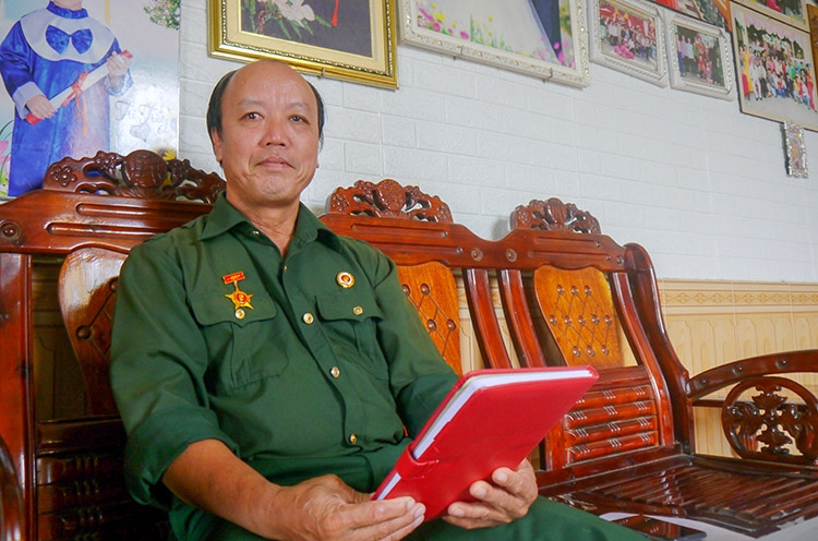 Đảng viên Phan Văn Rung