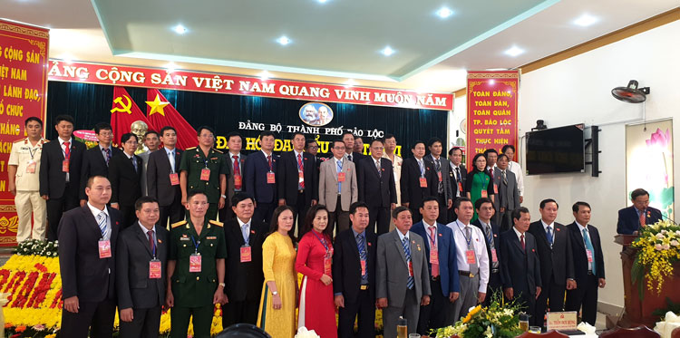 Ban Chấp hành Đảng bộ TP Bảo Lộc khóa VI ra mắt Đại hội