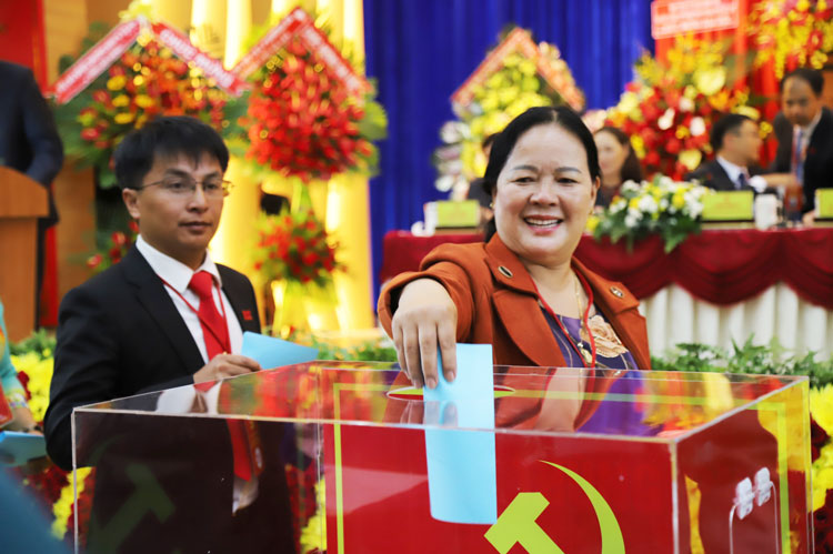 Đại hội bỏ phiếu bầu Đoàn đại biểu dự Đại hội Đảng bộ tỉnh Lâm Đồng lần thứ XI, nhiệm kỳ 2020 – 2025