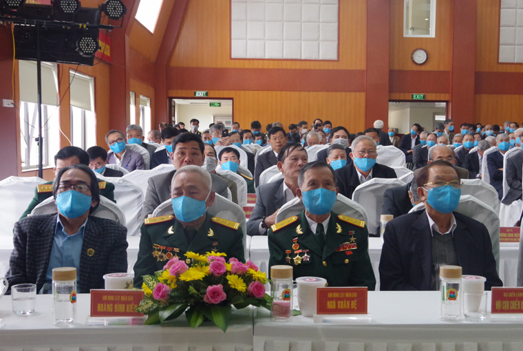 Gặp mặt truyền thống nhân ngày thành lập Quân đội Nhân dân Việt Nam