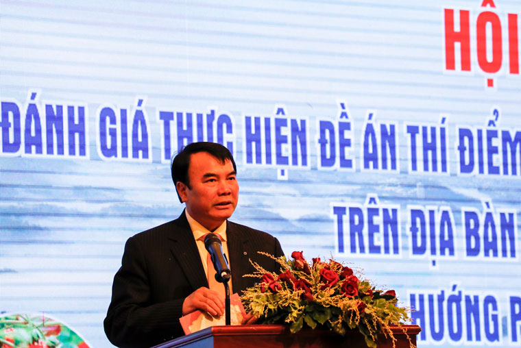 Phó Chủ tịch UBND tỉnh Phạm S phát biểu tại hội nghị