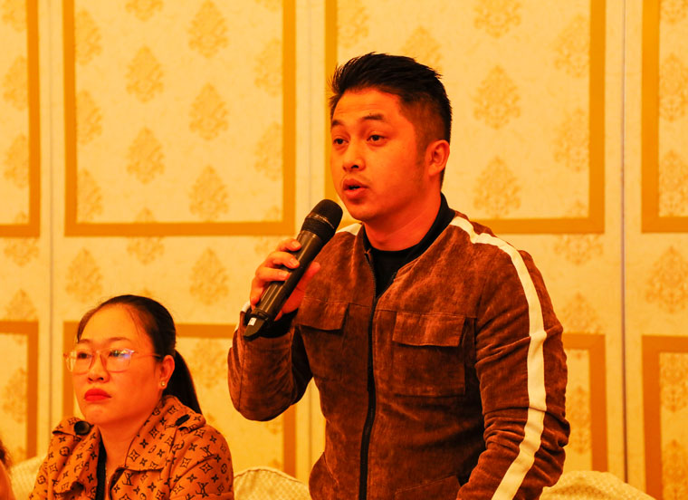 Giám đốc Viettreval Đà Lạt phát biểu tại hội nghị