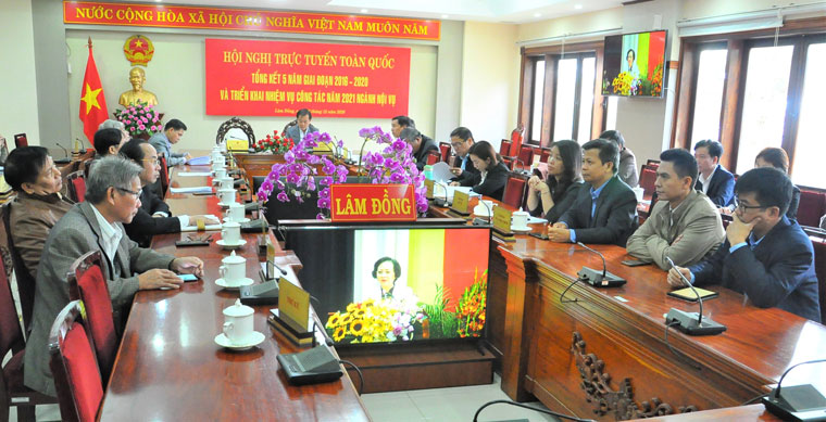 Hội nghị trực tuyến tại đầu cầu Lâm Đồng 