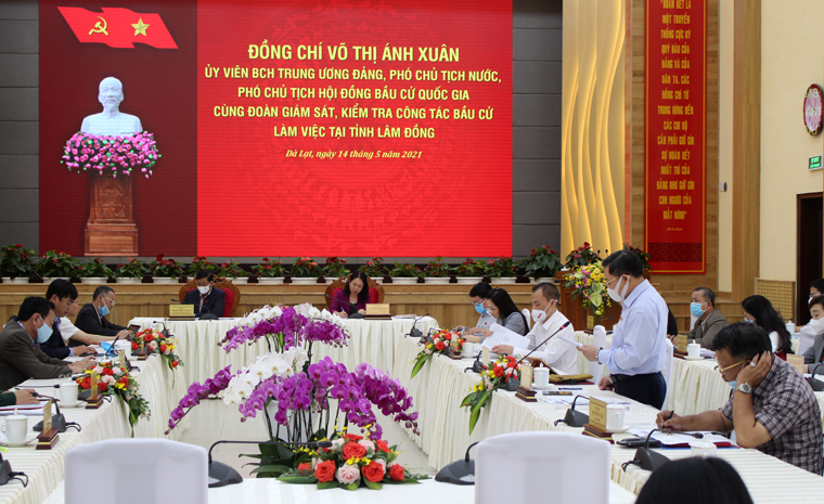 Quang cảnh buổi làm việc tại Lâm Đồng của Phó Chủ tịch nước Võ Thị Ánh Xuân và đoàn giám sát