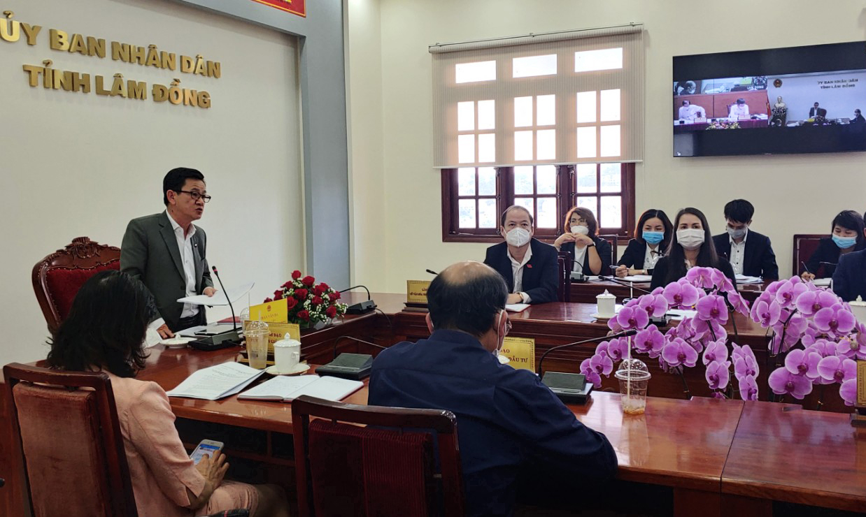 Đồng chí Phan Văn Đa – Phó Chủ tịch UBND tỉnh Lâm Đồng đóng góp nhiều ý kiến quan trọng vào 2 dự thảo