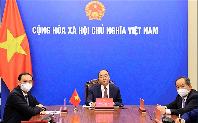 Chủ tịch nước Nguyễn Xuân Phúc làm việc trực tuyến với Chủ tịch Hội hữu nghị Hàn - Việt Choi Young Joo
