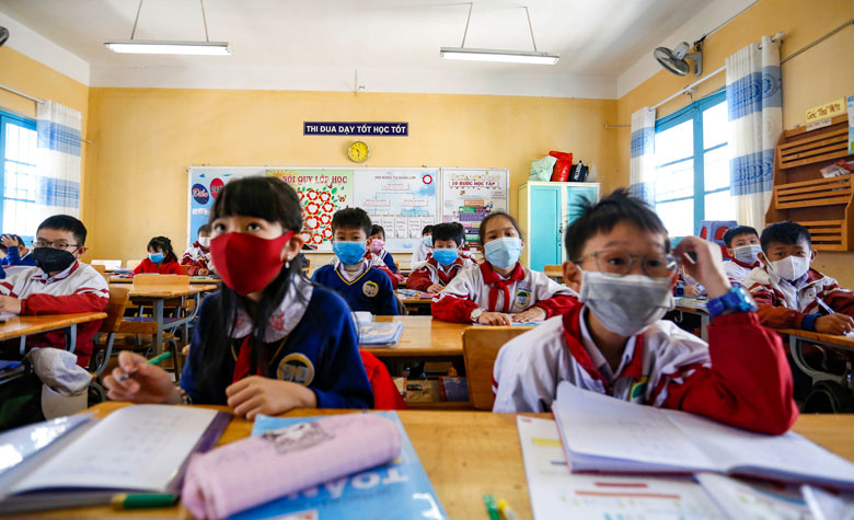 UBND tỉnh cho phép học sinh tỉnh Lâm Đồng được trở về địa phương để nhập học. Ảnh minh hoạ
