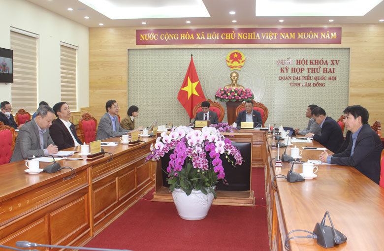 Toàn cảnh phiên làm việc kỳ họp thứ hai, Quốc hội khóa XV tại điểm cầu Lâm Đồng