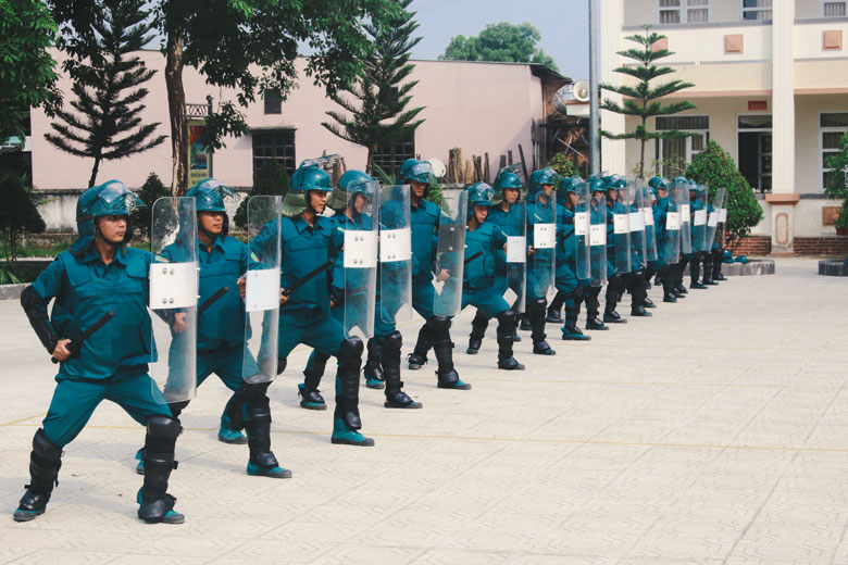 Ban CHQS huyện Đạ Tẻh tổ chức huấn luyện dân quân tự vệ