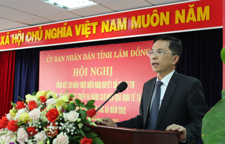 Phó Chủ tịch UBND tỉnh Lâm Đồng Đặng Trí Dũng phát biểu kết luận hội nghị