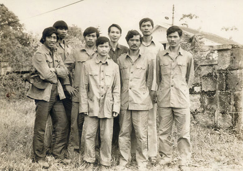 Đội Trinh sát vũ trang Lực lượng 04 (trong đó có đồng chí Nguyễn Đức Hiệp, nguyên Giám đốc Công an tỉnh Lâm Đồng, bìa phải hàng sau). Ảnh tư liệu