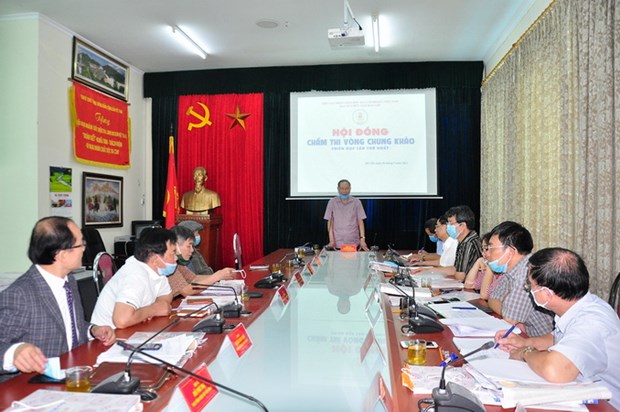 Chủ tịch Nguyễn Văn Rinh chủ trì Phiên họp lần thứ nhất Hội đồng Chấm thi vòng chung khảo