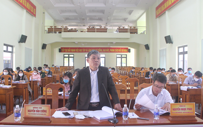Đồng chí Nguyễn Văn Cường – Chủ tịch UBND huyện Đức Trọng, phát biểu kết luận tại hội nghị