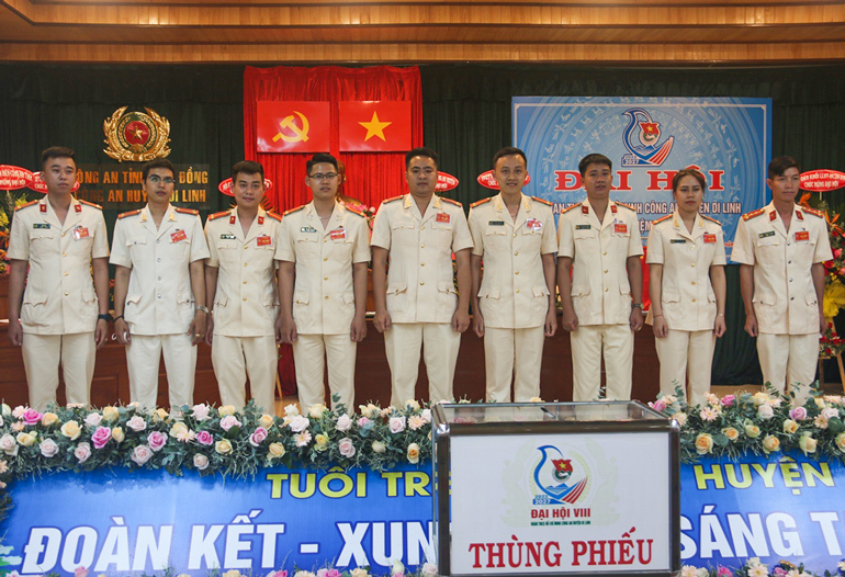 Ban Chấp hành  Đoàn TNCS Hồ Chí Minh Công an huyện nhiệm kỳ mới ra mắt Đại hội