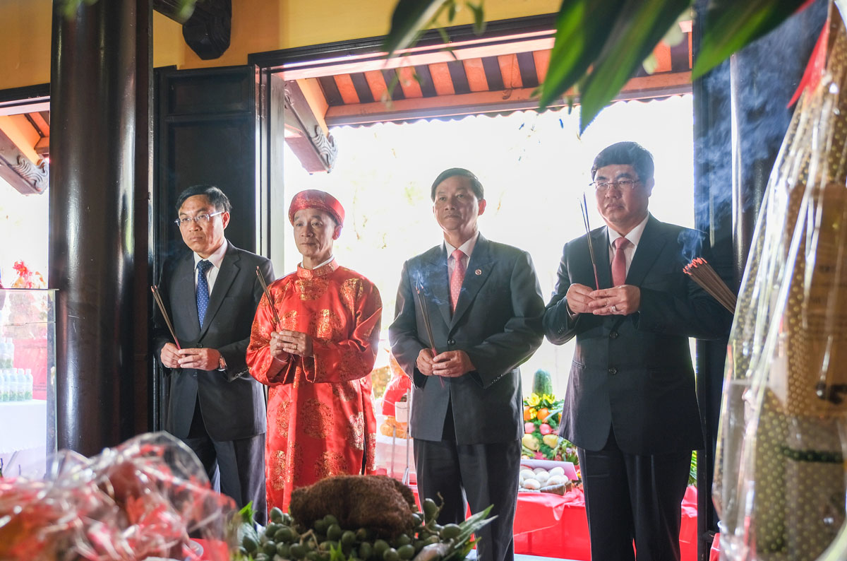 Hàng năm, UBND tỉnh long trọng tổ chức Giỗ tổ Hùng vương theo nghi thức cấp tỉnh với sự tham gia của lãnh đạo Tỉnh ủy, UBND, HĐND và các ban ngành, đoàn thể