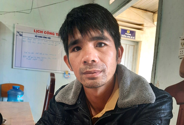 Đối tượng trốn truy nã Nguyễn Văn Tuấn bị Công an xã Lộc Bảo bắt giữ khi xuất hiện tại địa bàn xã vào sáng 10/5