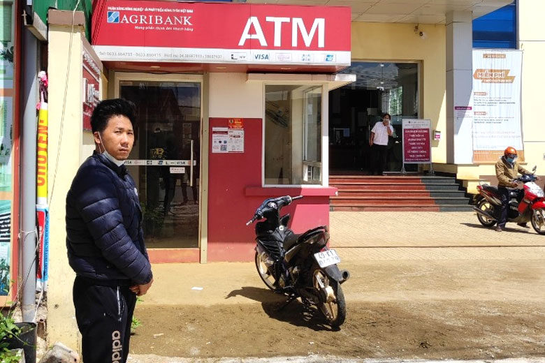 Đối tượng Đặng Bảo Tài bị bắt giữ sau 5 ngày gây ra vụ cướp tại trụ ATM trên địa bàn phường Lộc Phát