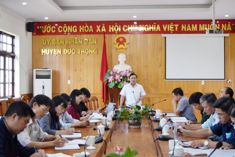 Các đại biểu tham dự hội nghị