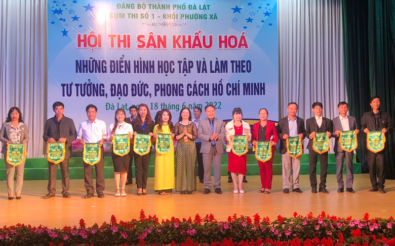 Học tập, tu dưỡng, rèn luyện bản thân thông qua các hội thi