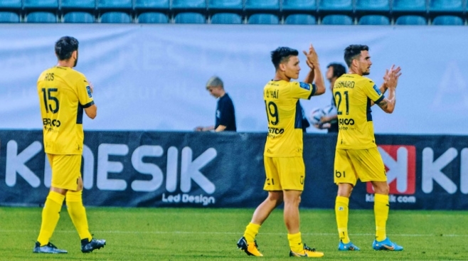 Pau FC của Quang Hải đối mặt với nguy cơ rớt hạng sâu 4 trận không thắng