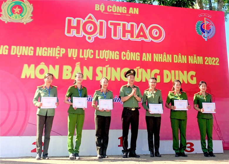 Nhiều VĐV Công an Lâm Đồng giành thành tích tại Hội thao chạy việt dã vũ trang nam, bắn súng và bơi lội do Bộ Công an tổ chức tại Kiên Giang trong tháng 8/2022 