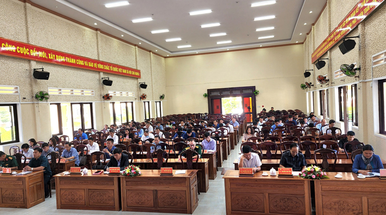 Huyện ủy Lâm Hà tổ chức Hội nghị lần thứ 15