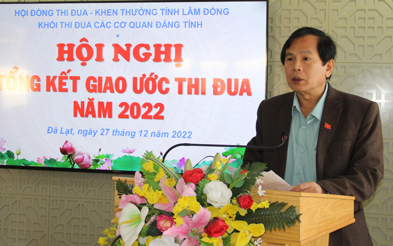 Đồng chí Phạm Thanh Quan – Bí thư Đảng ủy Khối Các cơ quan tỉnh, đơn vị Khối trưởng phát biểu chủ trì Hội nghi