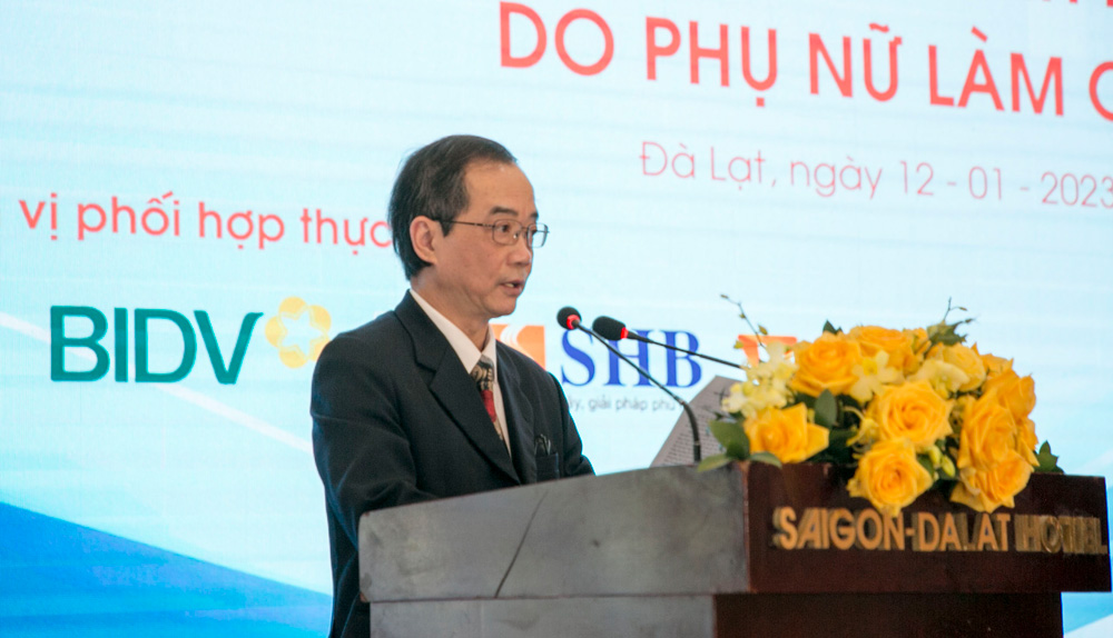 Ông Trần Ngọc Vinh - Phó Giám đốc Ngân hàng Nhà nước Chi nhánh tỉnh Lâm Đồng phát biểu khai mạc