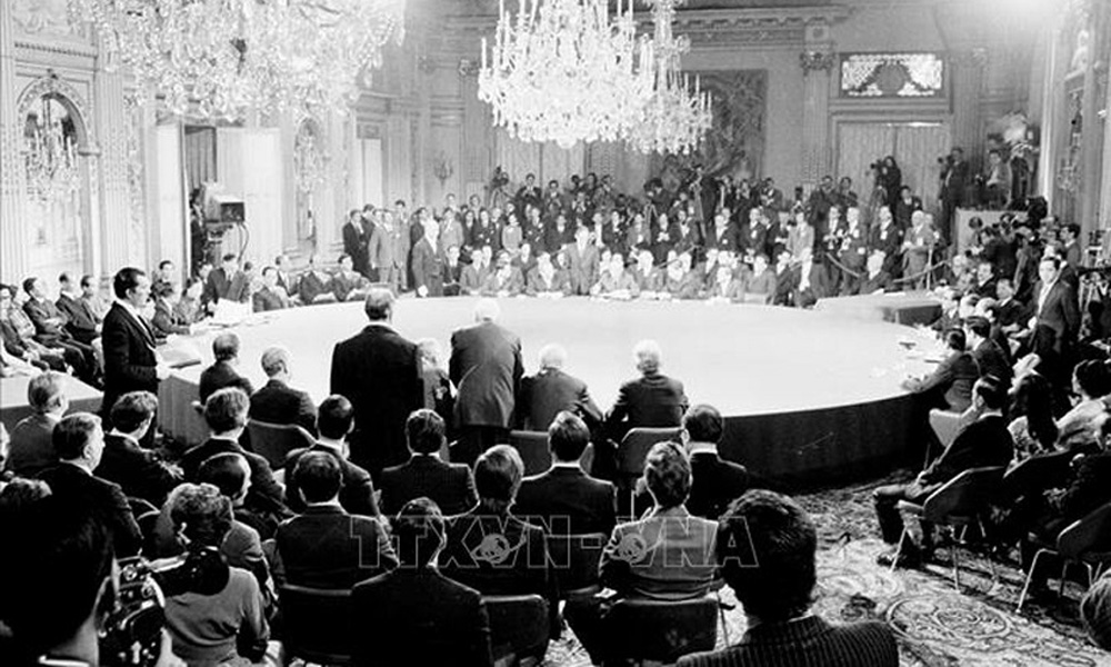 Quang cảnh Lễ ký Hiệp định Paris, ngày 27/01/1973 tại Trung tâm các Hội nghị quốc tế ở thủ đô Paris, Pháp
