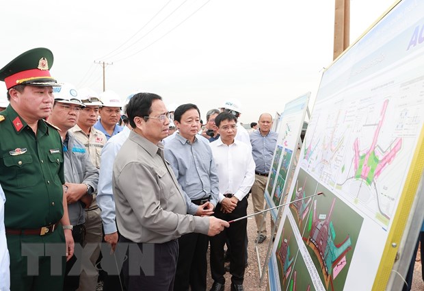 Thủ tướng Phạm Minh Chính kiểm tra tiến độ Dự án Cảng hàng không quốc tế Long Thành