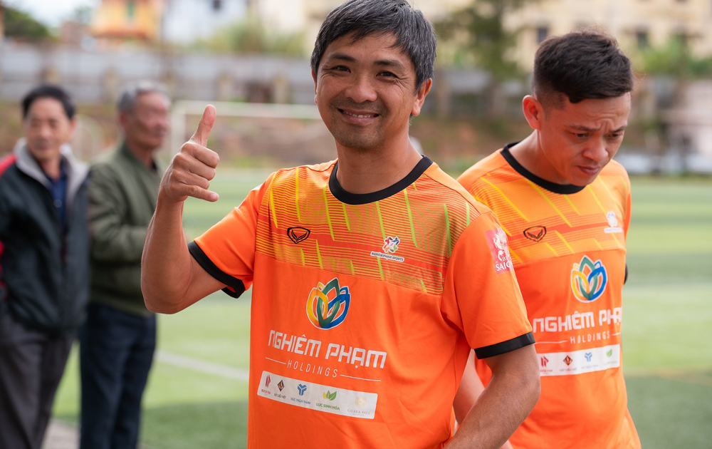 Ông Nguyễn Trí Ngọc Khoa – Cựu cầu thủ của đội tuyển bóng đá Lâm Đồng, huấn luyện viên đội bóng Hồng Lạc FC
