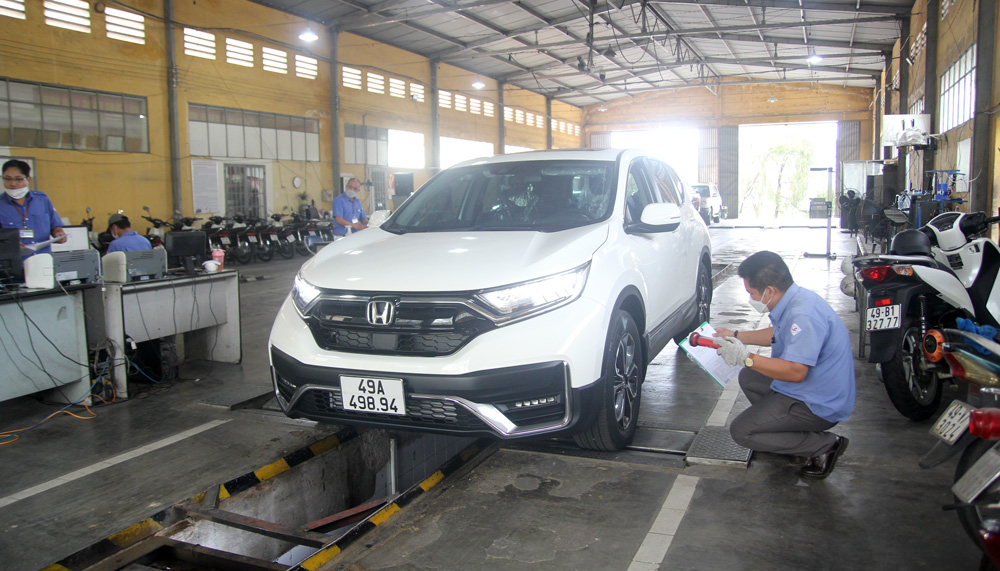Trung tâm đăng kiểm xe cơ giới Lâm Đồng không ngừng nâng cao chất lượng đăng kiểm phục vụ tốt nhu cầu của nhân dân