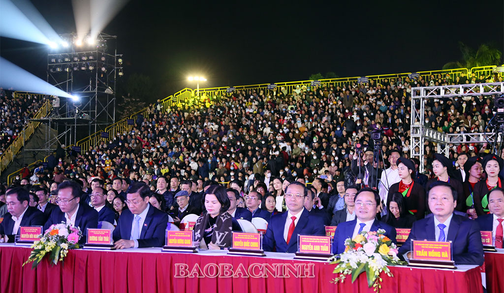Phó Thủ tướng Chính Phủ Trần Hồng Hà và các đại biểu dự Lễ khai mạc Festival Về miền Quan họ 2023.
