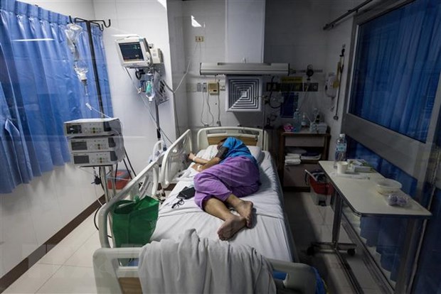Bệnh nhân COVID-19 được điều trị tại bệnh viện ở Bangkok, Thái Lan