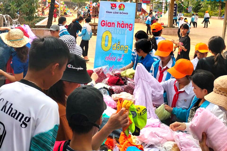 Bảo Lộc, Bảo Lâm tổ chức nhiều hoạt động ý nghĩa hưởng ứng Tháng Thanh niên
