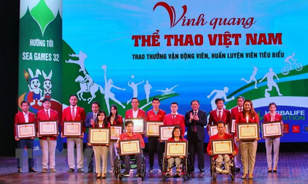 Vinh danh 23 VĐV, huấn luyện viên tại ''Vinh quang Thể thao Việt Nam''
