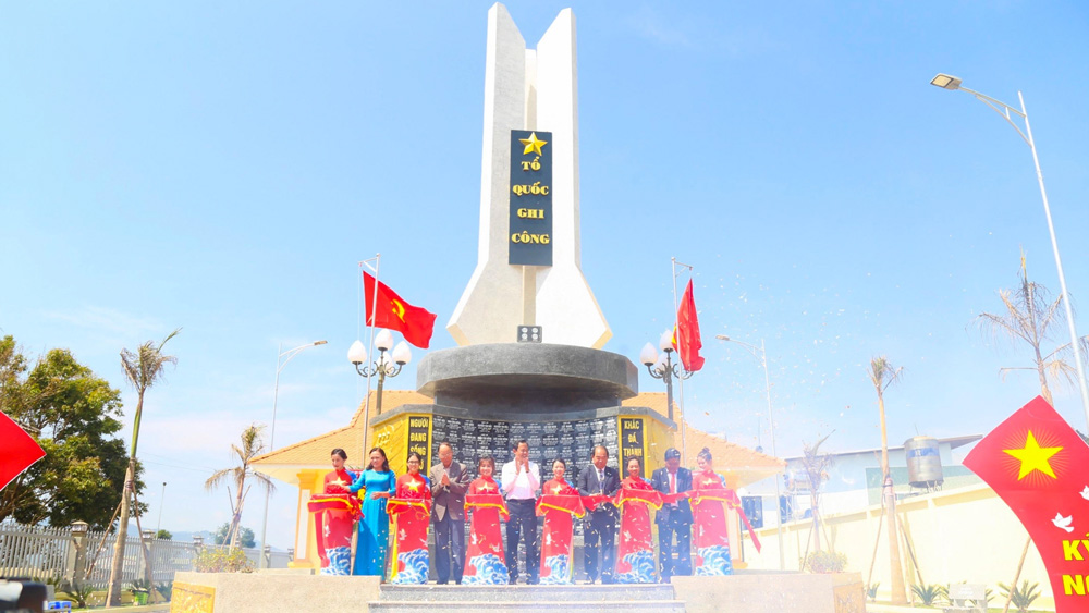 Đơn Dương: Khánh thành Đài tưởng niệm liệt sỹ tại xã anh hùng Quảng Lập