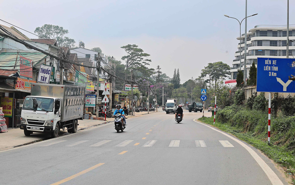 Tạm cấm các phương tiện lưu thông trên đèo Mimosa sáng ngày 18/4 để phục vụ cuộc đua xe đạp toàn quốc