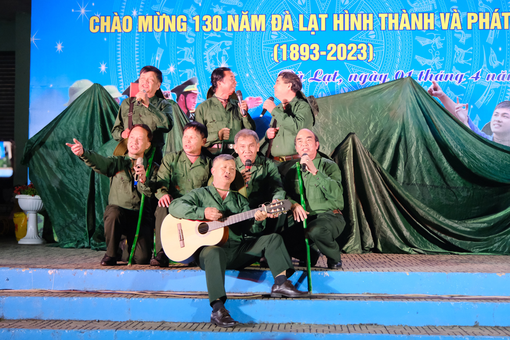 Tiết mục biểu diễn của Hội Cựu chiến binh thành phố Đà Lạt