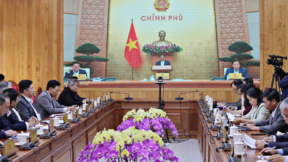 Thủ tướng Phạm Minh Chính chủ trì hội nghị trực tuyến toàn quốc Chính phủ với các địa phương và phiên họp Chính phủ thường kỳ tháng 3/2023