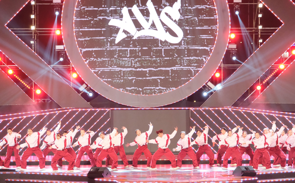 Nhóm AYS giành giải nhất Vòng chung kết Bảng Phong trào Cuộc thi Dalat Best Dance Crew 2023 - Hoa Sen Home International Cup