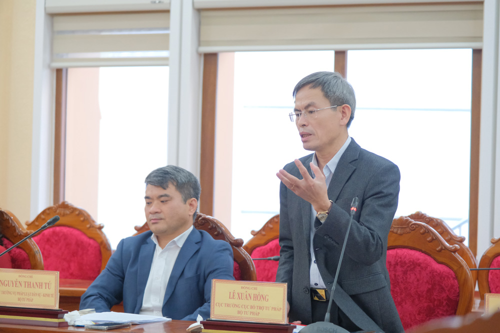 Đồng chí Lê Xuân Hồng - Cục trưởng Cục Bổ trợ Tư pháp, Bộ Tư pháp giải đáp về vấn đề bổ nhiệm giám định viên tư pháp